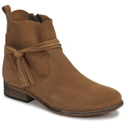 Betty London - NENESS