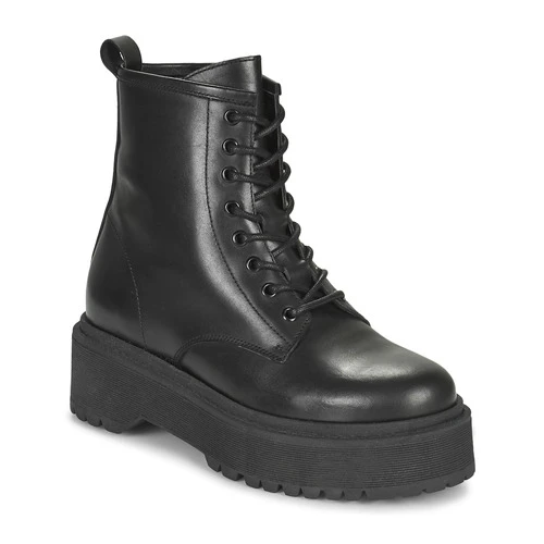 Betty London - PICARLA