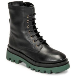 Betty London - POLIANA