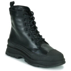 Betty London - VERONICA