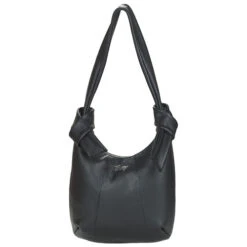 Betty London - CARLINE