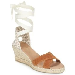 Betty London - IDILE